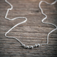 Faith Halsband Rörliga kulor